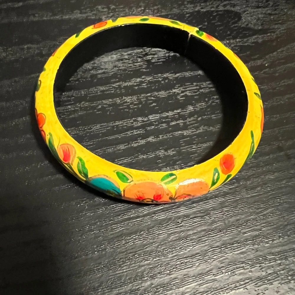 Colorful Patterned Bangles Set - Picture 5 of 7